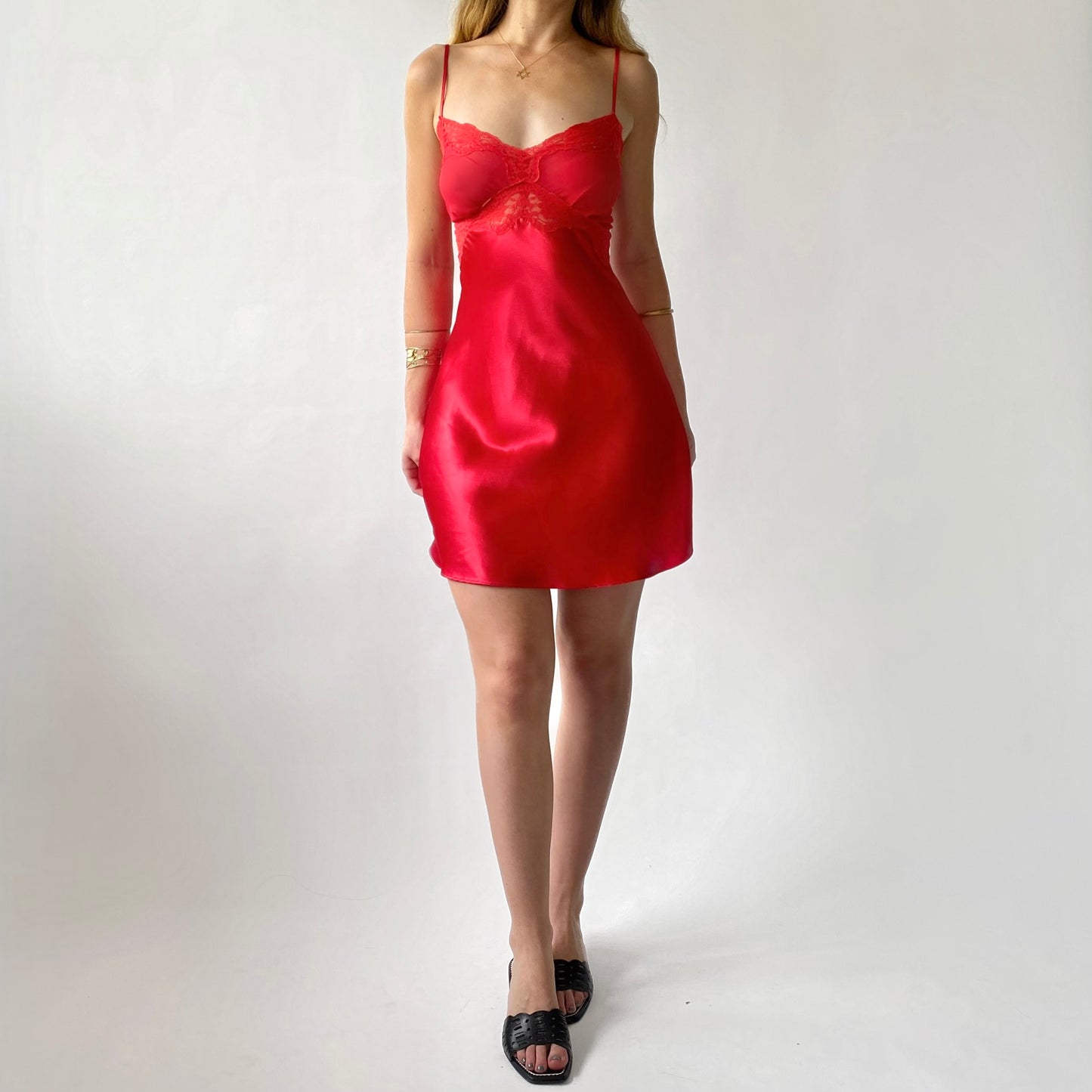 90’s VS Red Silky Slip