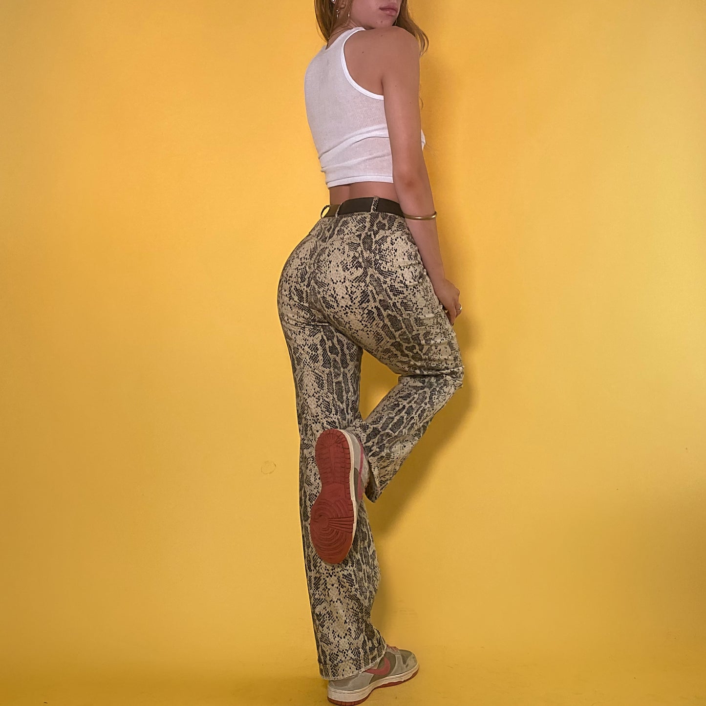 90’s mid rise snakeskin pants - small