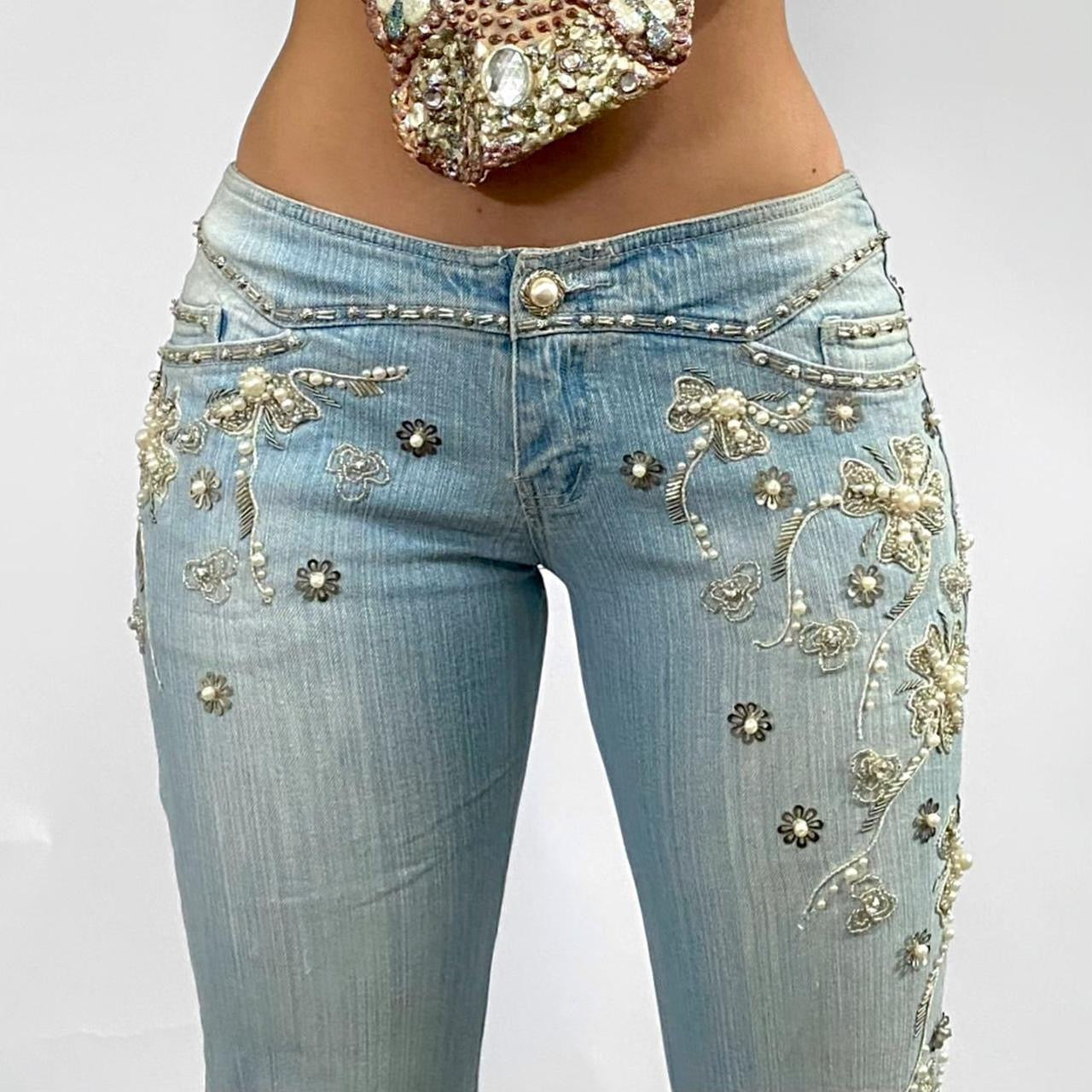 00s Pearl Beaded Capri Jeans