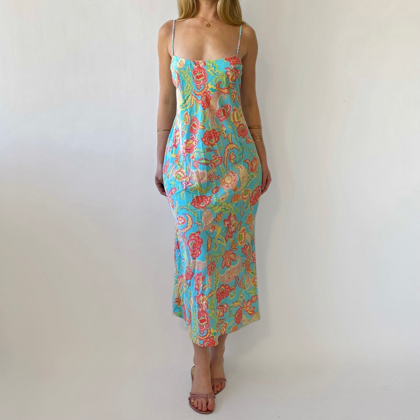 00s Natori Floral Slip