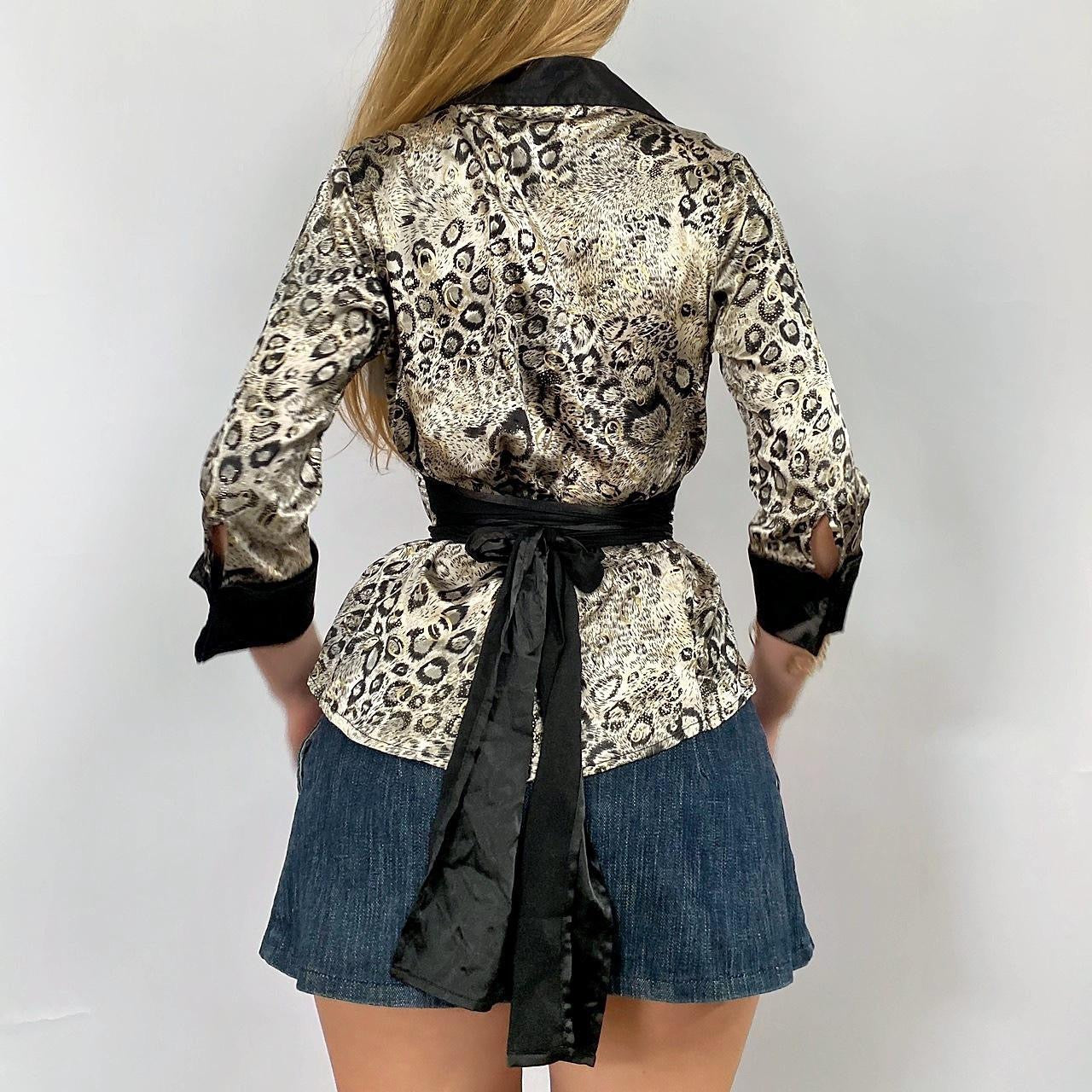 00s Cheetah Tie Button-up