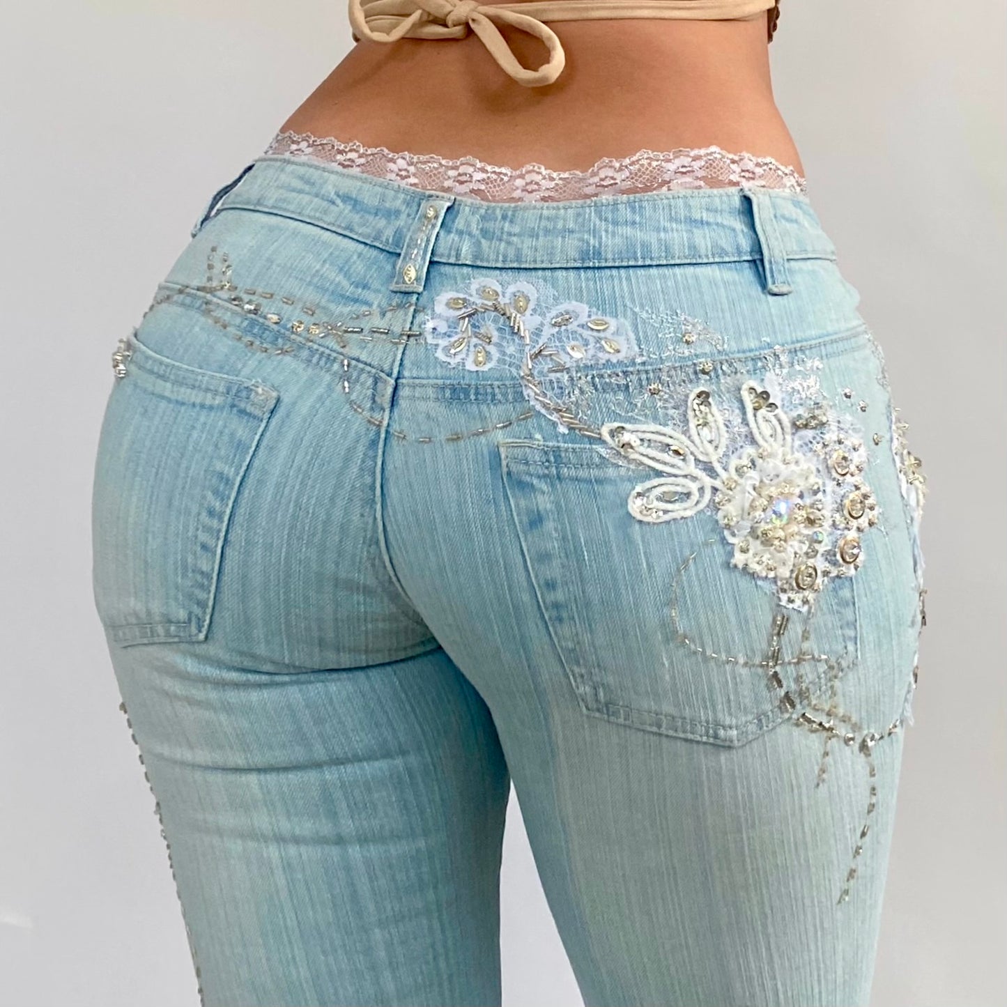 00s Lace Beaded Capris