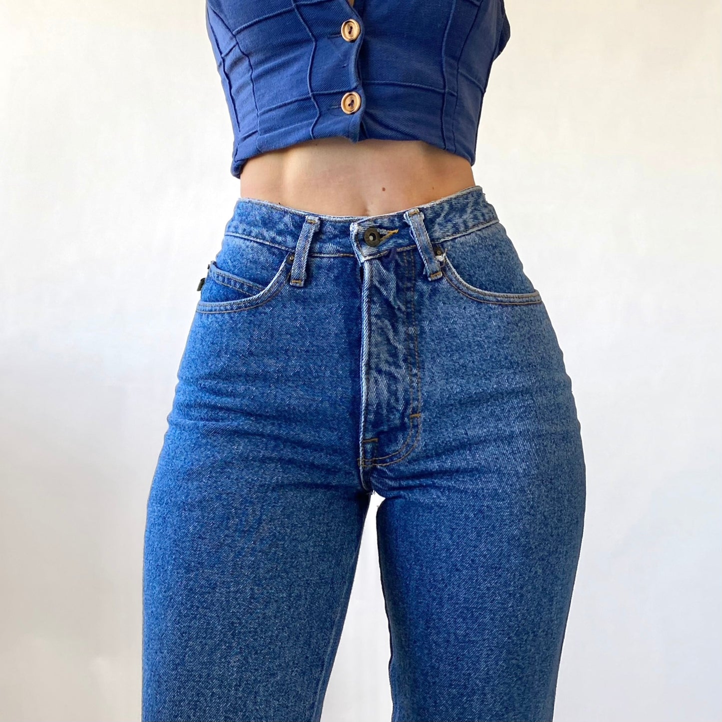 90's Medium Wash Jeans