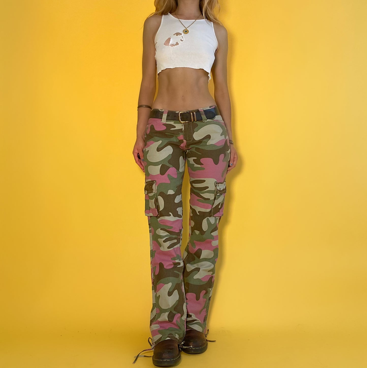 Y2k Low rise Fuchsia Camo Cargo Pants